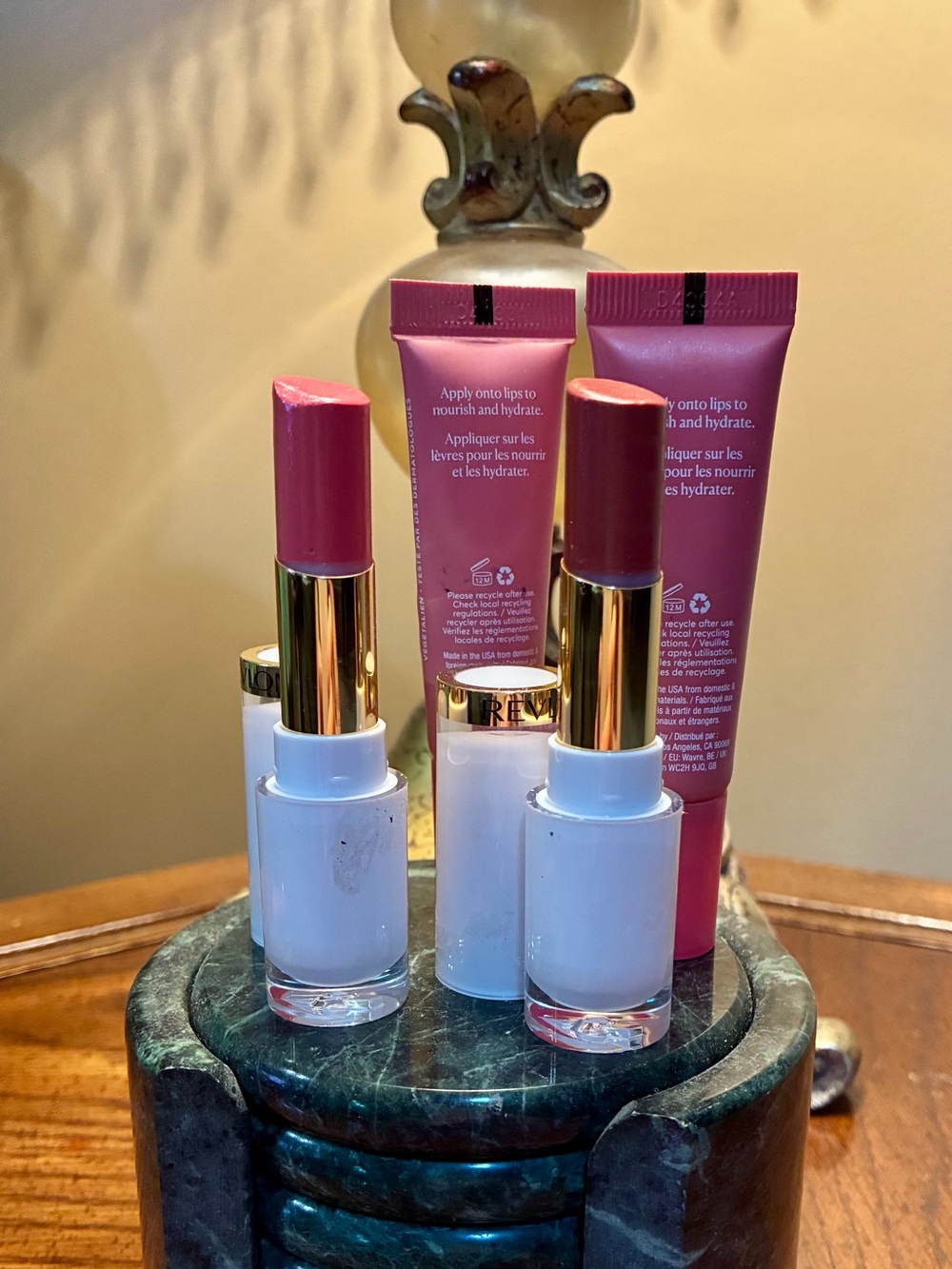 Phyto-Glow Lip Balm lipstick bundle